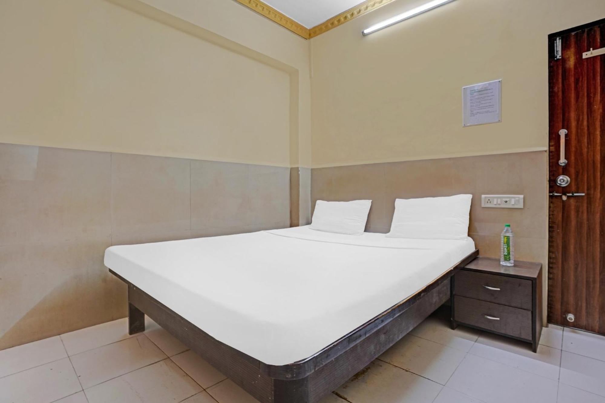 Spot On 81122 Alfa Lodge Mumbai Ngoại thất bức ảnh